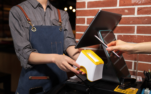 从数据驱动到智能运营，国产一体机主板赋能智慧新零售发展