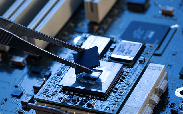 飞腾主板——满足高能效和安全可信需求