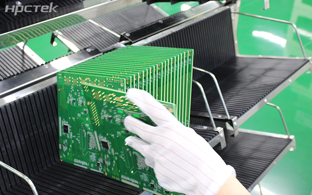 飞腾主板:以连接之力,拓展无限可能(图1) 飞腾主板:以连接之力,拓展无限可能(图1)