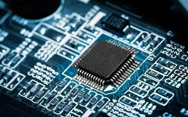 工控主板上PCIE插槽有什么作用？